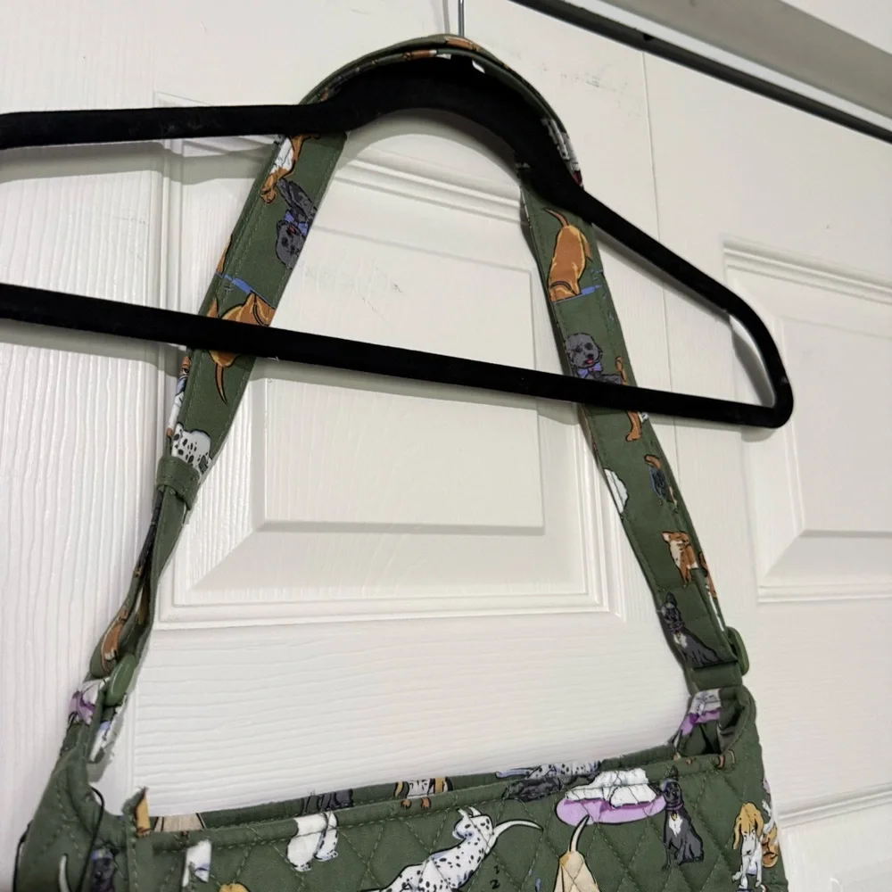 Vera Bradley Dog Park Essential XL Crossbody Hipster Bag MSRP $95 - Picture 4 of 8